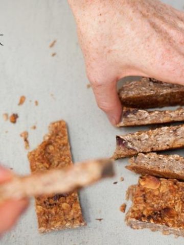 quick & healthy breakfast muesli bar recipe